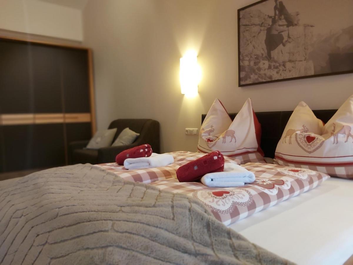 Appartements Sportsueberl Berwang Exteriör bild