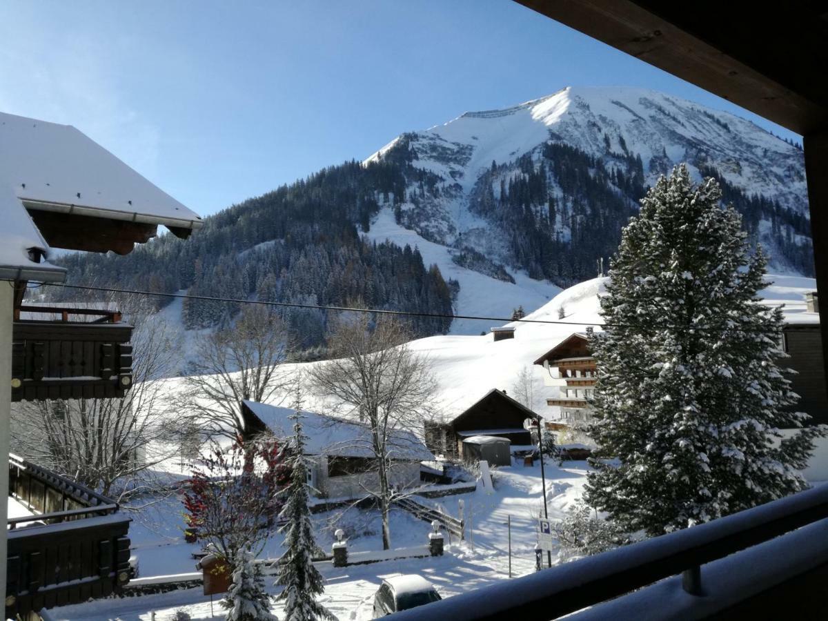 Appartements Sportsueberl Berwang Exteriör bild
