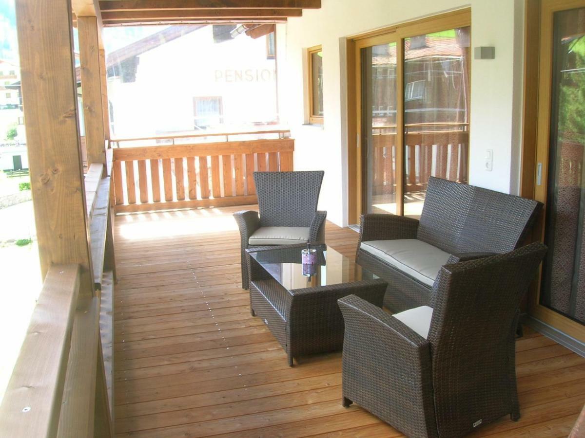 Appartements Sportsueberl Berwang Exteriör bild